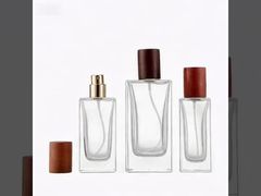 Square Glass Perfume Bottles – B2B Low MOQ with Wooden Cap | Bulk Perfume Containers (30/50/100ml)